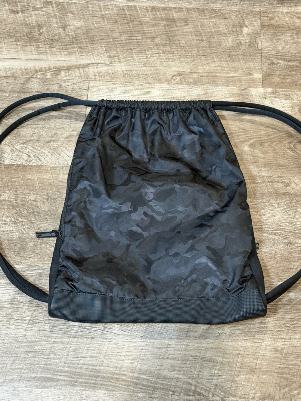 Oakley Utility Mens Black Satchel Bag - Picture 4 of 9